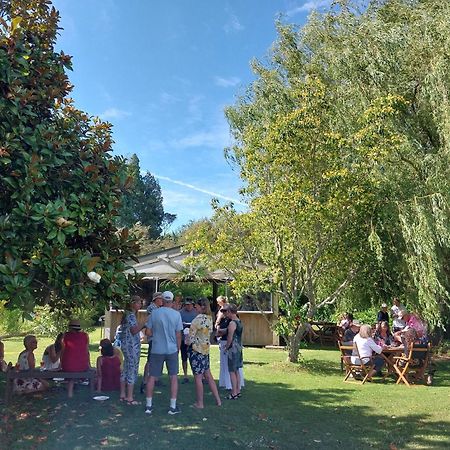 Patons Rock Beach Villas Takaka Exterior foto