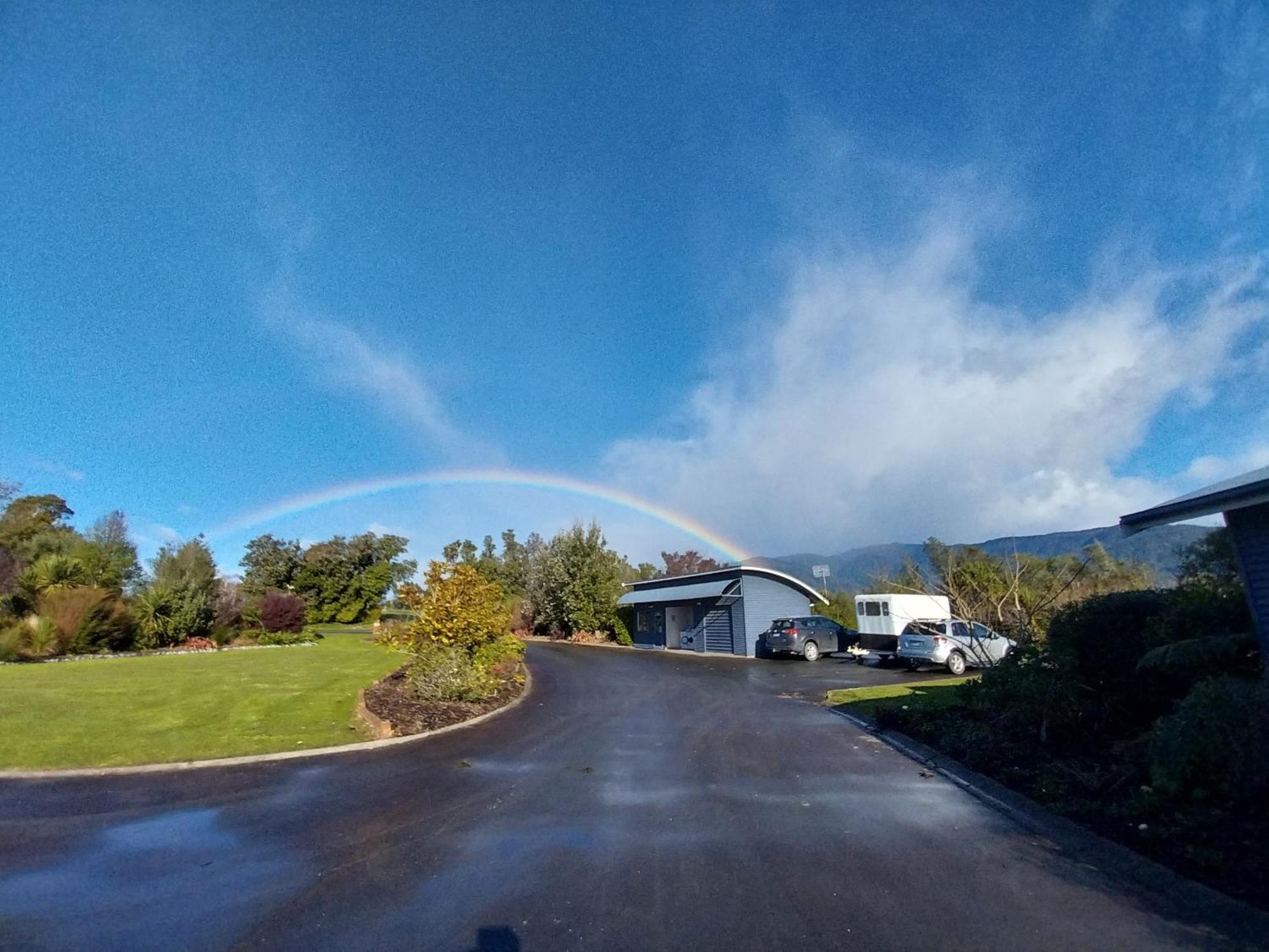Patons Rock Beach Villas Takaka Exterior foto