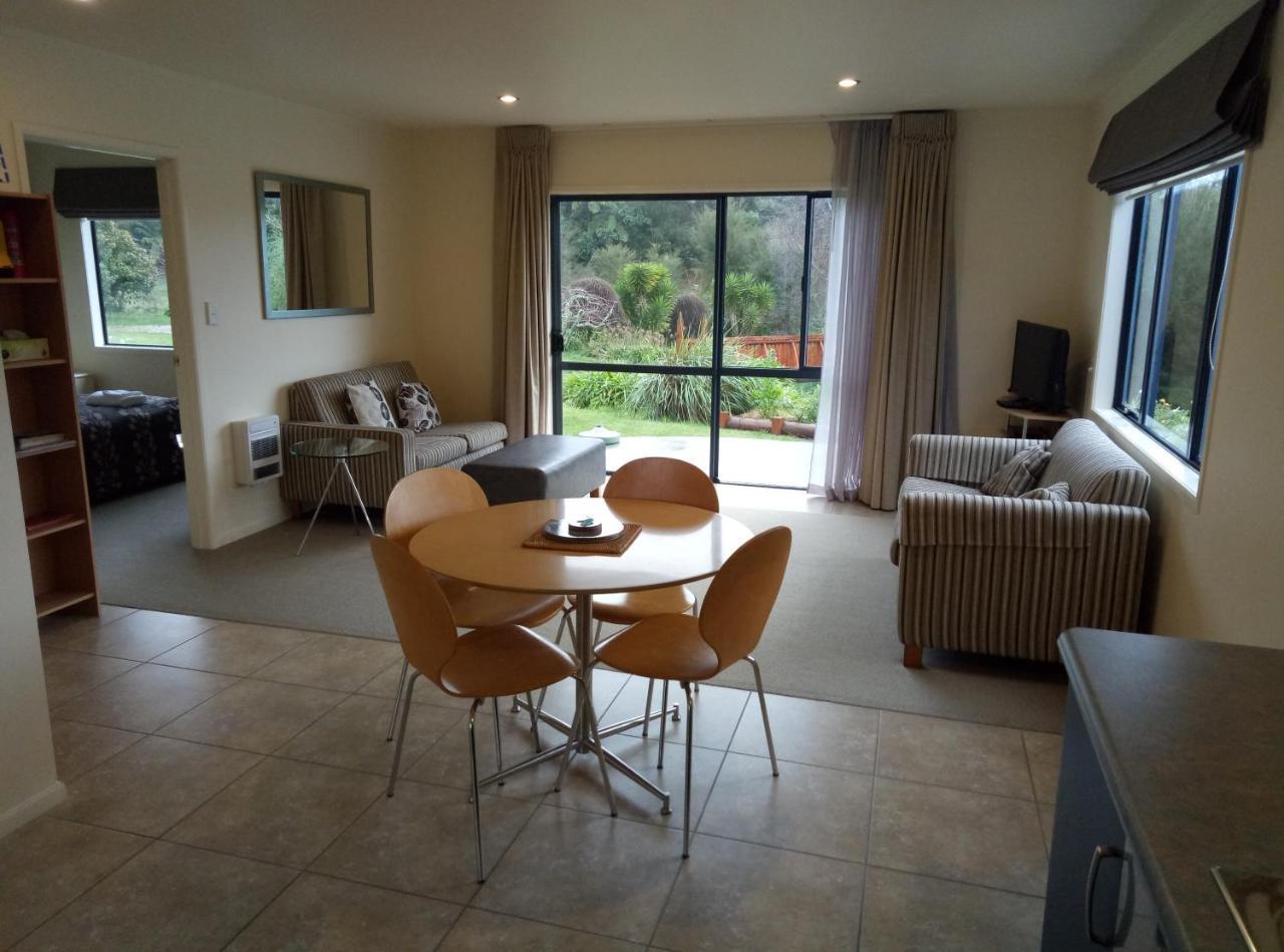 Patons Rock Beach Villas Takaka Exterior foto